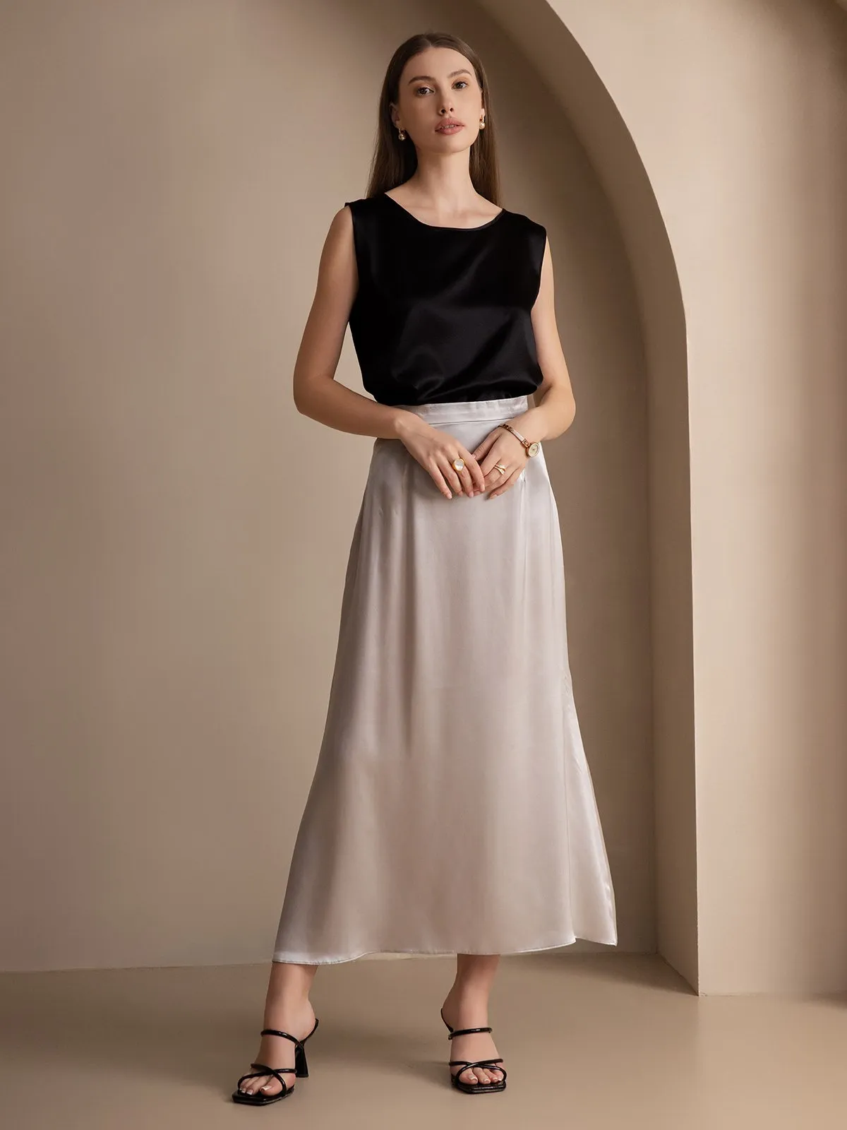 19Momme Silk Round Neck Tank Top