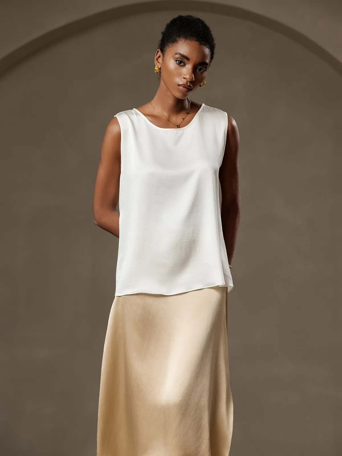 19Momme Silk Round Neck Tank Top