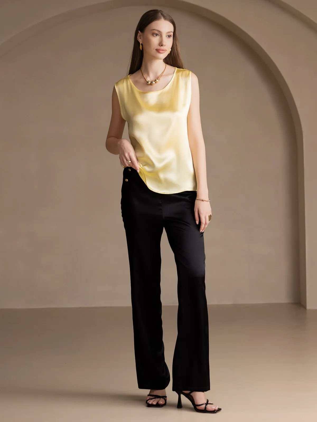 19Momme Silk Round Neck Tank Top