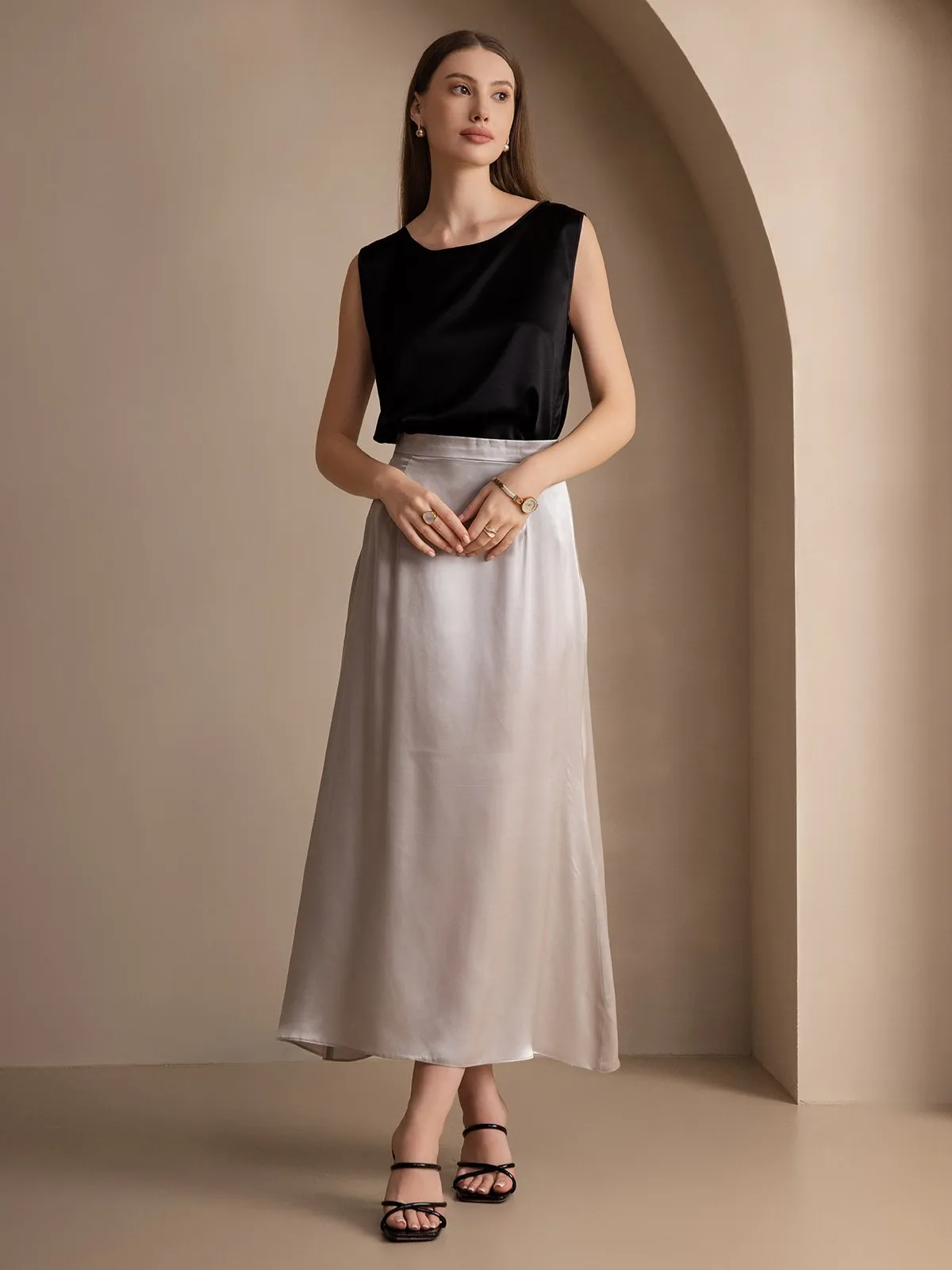 19Momme Silk Round Neck Tank Top
