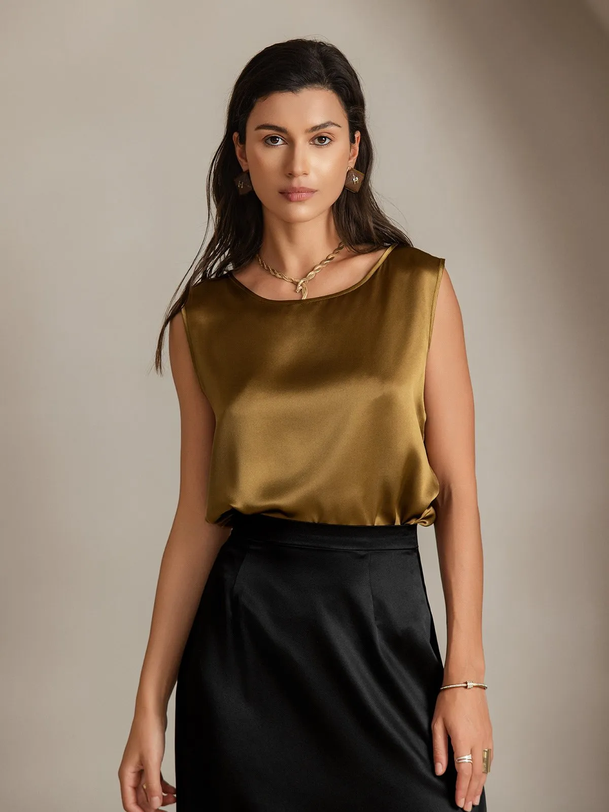 19Momme Silk Round Neck Tank Top