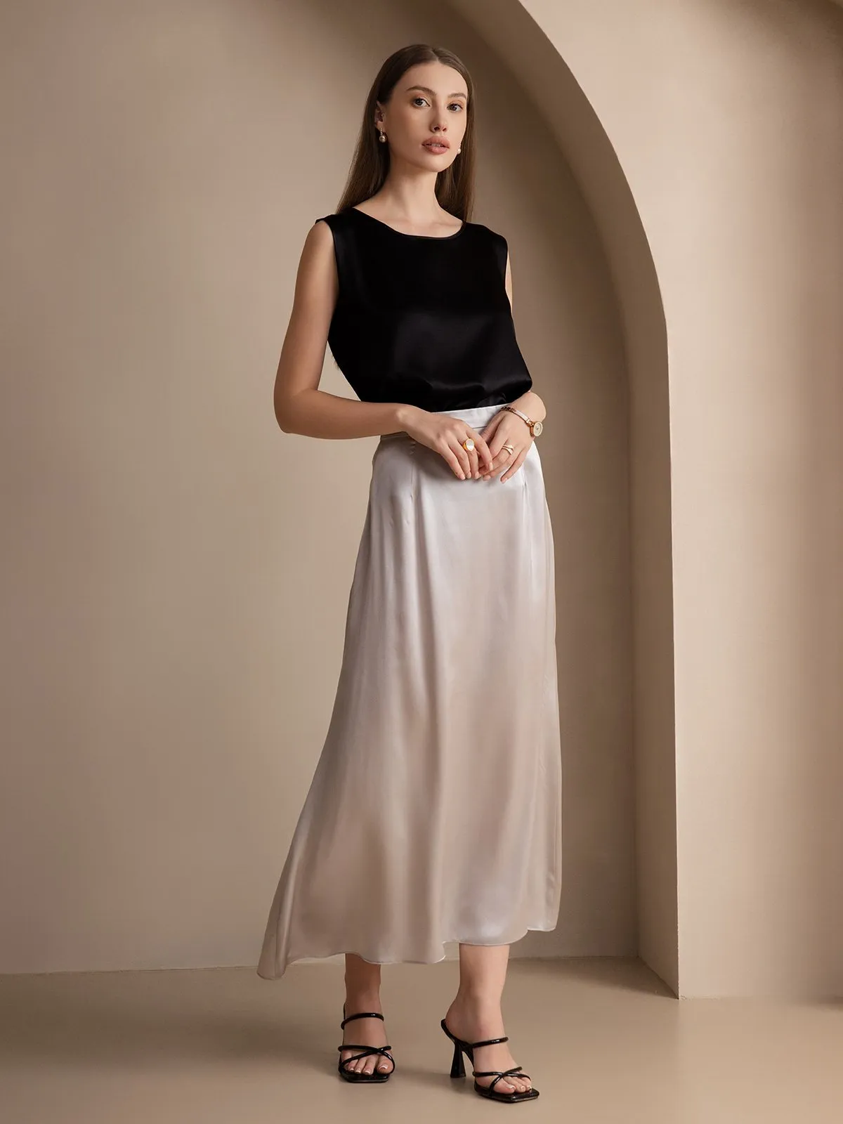 19Momme Silk Round Neck Tank Top