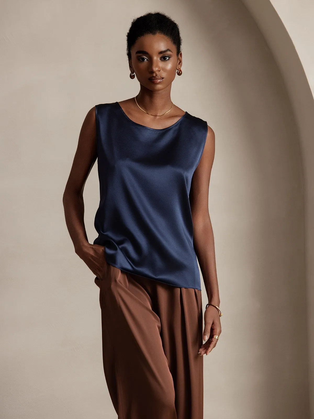 19Momme Silk Round Neck Tank Top