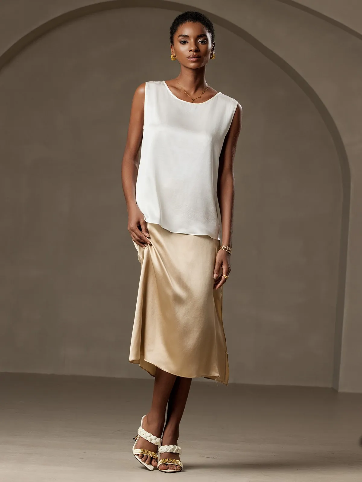 19Momme Silk Round Neck Tank Top