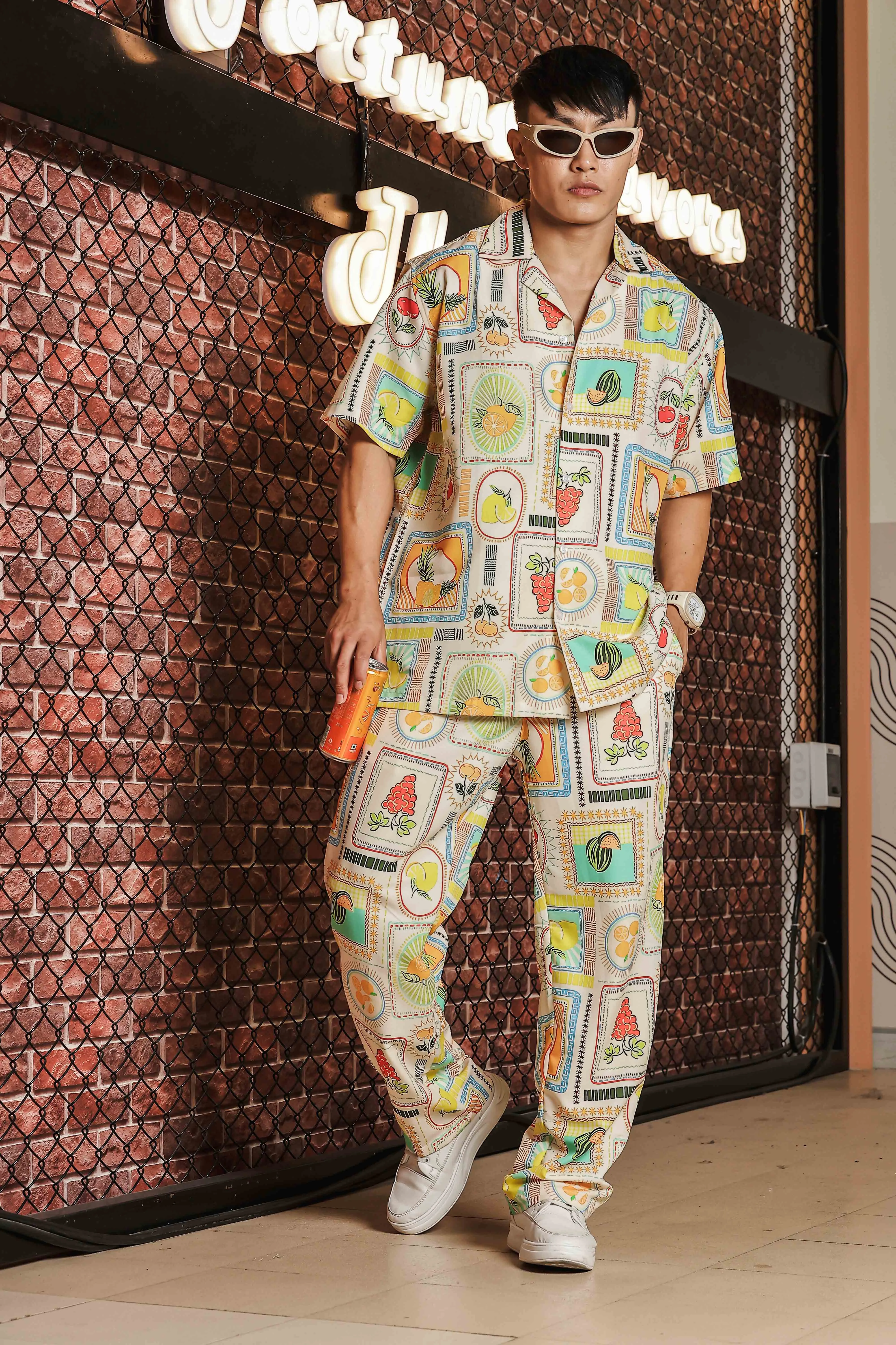 Unisex Beige Printed Mid-Rise Lounge Pants